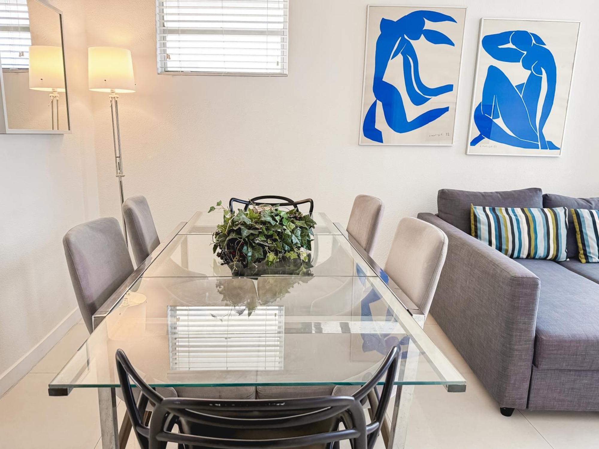 Apartamento 2 Bedroom On The !